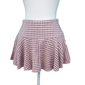 NWT ROMWE Mini Skirt 💕 Houndstooth Pink White New 4 Small Waist 28” Length New